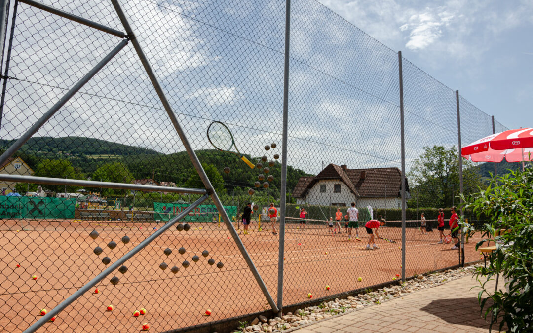 SCHNUPPERTENNIS beim TC FLOING